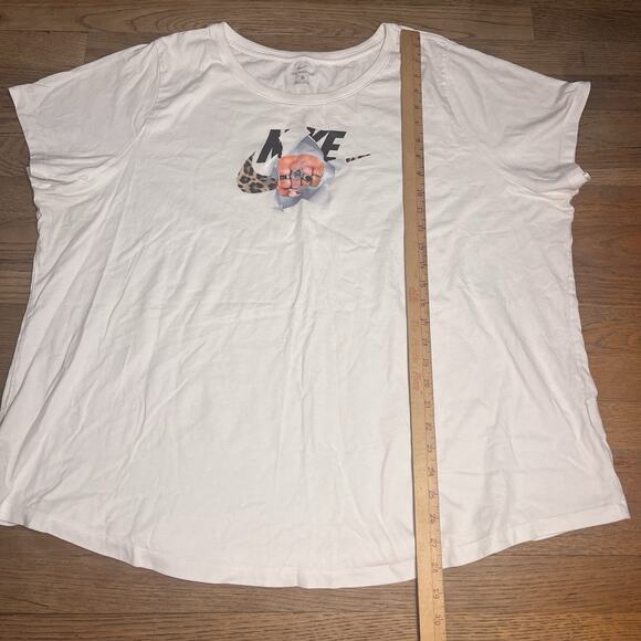 Nike Womens Cotton White T Shirt Sportswear Fierce Plus Size 3X Leopard Logo - Picture 6 of 9